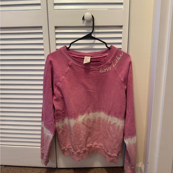 I Stole My Boyfriend’s Shirt Sweatshirt - Picture 3 of 4